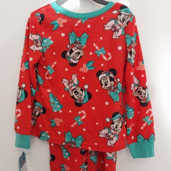 Disney: Minnie Mouse Christmas Pajamas - Picture 6 of 11